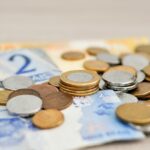 salariile medii in europa luxemburg si elvetia in topul veniturilor romania sub media ue diferente de peste 6 ori intre tari 6819f71dd3f07