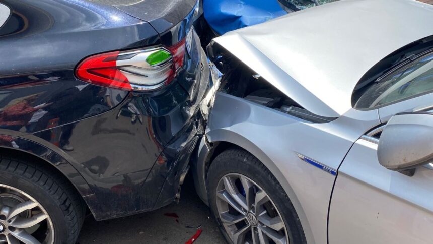 sase masini au fost implicate intr un accident rutier in centrul constantei 68385fb03687f