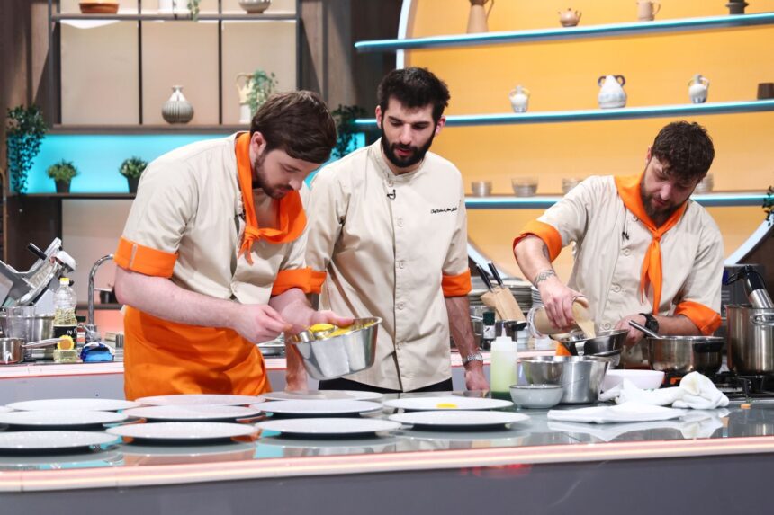 se aleg semifinalistii de la chefi la cutite ultimul battle al sezonului 15 68344e2402aff