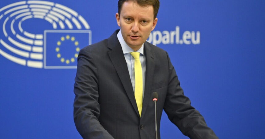 siegfried muresan rezultatul alegerilor din romania este esential pentru uniunea europeana 681b961b76a57