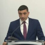 simion am dat tot ce era mai bun ca sa oprim acest tavalug care era interesat de violuri inventate erau curiosi si de sotia mea in clasa a 9 a cum a dat probe la liceu 682e1f7ec4853