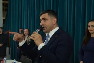 simion in presa americana nu exista practic nici o sansa ca nicusor dan sa castige si sa ia 51 la 49 singura sansa pentru ei este manipularea voturilor prin statul paralel 682089a5d9794