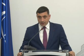 simion la camera de comert nu se mai poate ca institutii precum anaf si politia economica si alte 38 de institutii sa ne faca sa ne fie frica vreau sa anunt ca antreprenorii sunt speriati 68236f7fa12c7