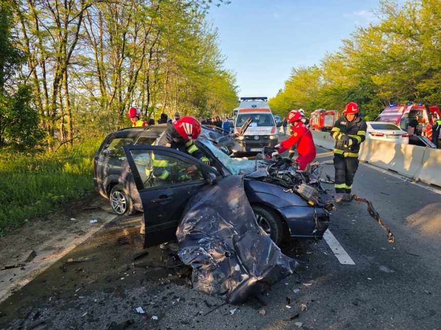 tanarul care a murit in accidentul groaznic de pe dn39 la iesire din costinesti spre tuzla era din isaccea 682acd257d13a