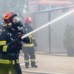 trei locuinte au luat foc la cernavoda o femeie a suferit un atac de panica 6814e0e0cd7e0