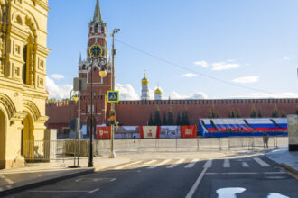 ucraina cere tarilor care participa la parada lui putin de la moscova sa nu trimita trupe la manifestatii care este motivul 681a213039245