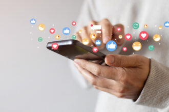 ue va lansa in iulie o aplicatie de verificare a varstei pe platformele online fara dezvaluirea datelor personale 683b4e1fa8042