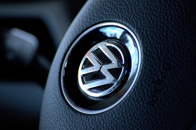 ultima ora patru fosti manageri de la volkswagen au fost gasiti vinovati de frauda in scandalul manipularii emisiilor automobilelor echipate cu motoare diesel 68343c727a992