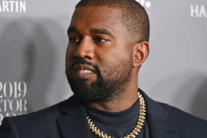 un cantec al lui kanye west in care este glorificat hitler ascultat de milioane de ori pe platforma x a lui elon musk 682adffc40edc