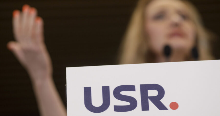 usr se dezice de pozele elenei lasconi tactici care contrazic valorile noastre fundamentale 6814aded70e5d