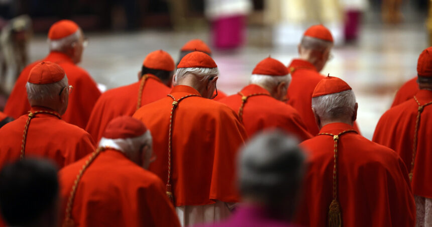 vaticanul anunta ca va dezactiva acoperirea telefoniei mobile pe intregul sau teritoriu pentru a izola conclavul 68191777a86a0