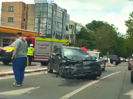 video accident rutier cu persoana incarcerata pe soveja in zona city park mall 681dd4e0e63d4