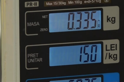 video au aparut ciresele in piete la preturi care pot ajunge la 150 de lei kg pe tarabe sunt doar importuri mai bine investim in aur 681db401cc313