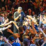video bruce springsteen si a reluat atacurile la adresa presedintelui sua corupt si incompetent trump esti o pruna batrana uscata 683a03510dc7f