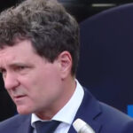 video ce spune nicusor dan despre infiintarea unui minister al diasporei 682f5fc928374