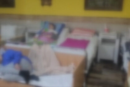 video centrul groazei din dorohoi batrani cu rani tinuti pe intuneric si fortati sa si cedeze casele dosar penal dupa o moarte suspecta 681afff943aca