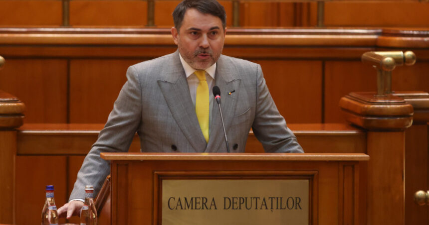 video derapaj al unui deputat aur despre femeile care lucreaza la stat stim foarte bine cum au ajuns in anumite fotolii 68245546cbe39