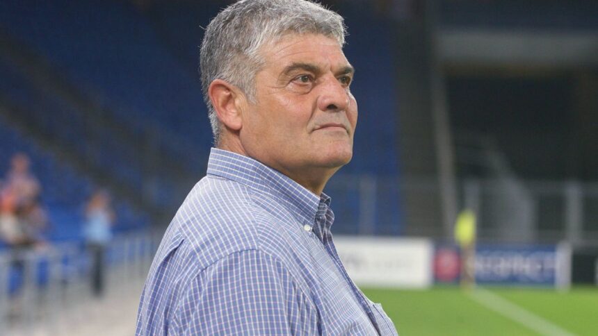 video exclusiv cand va lua dinamo un trofeu raspuns optimist din partea lui ioan andone 6824e19f81a6d