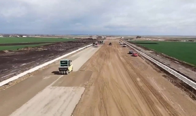 video imagini aeriene de pe autostrada moldovei 681b5c16d81a7
