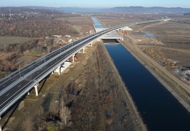 video imagini in premiera cu muntii carpati care vor fi vizibili de pe autostrada sibiu pitesti 682c526322885