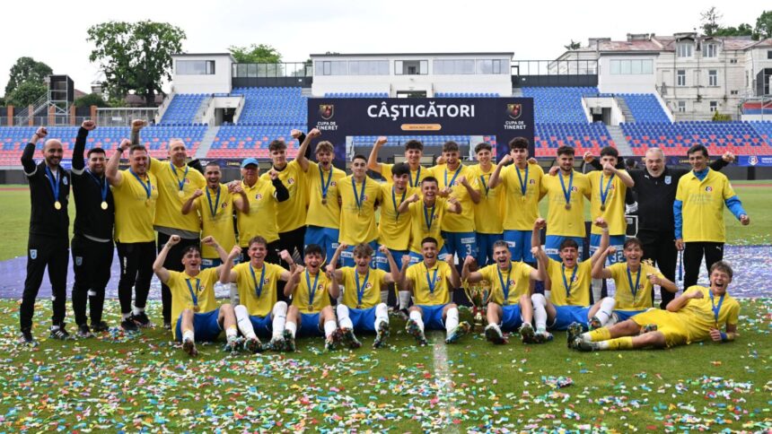 video in sfarsit un trofeu si pentru craiova lui rotaru urmeaza duelul cu fcsb 6832f74a38ab2