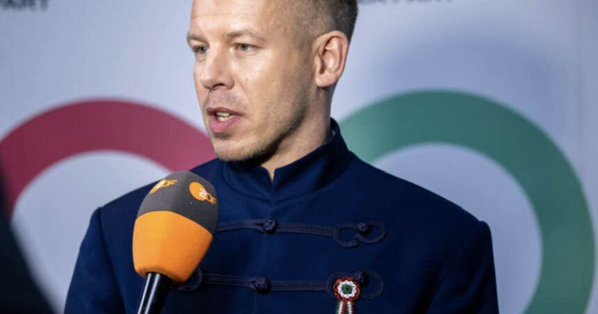video liderul opozitiei din ungaria vine pe jos de la budapesta la oradea il acuza pe orban ca i a vandut pe maghiari pentru simion 6823829ecb2dc