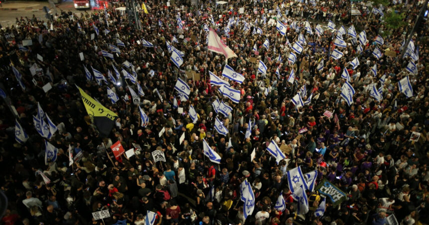 video manifestatie cu mii de oameni la tel aviv pentru eliberarea ostaticilor mobilizare uriasa dupa 600 de zile de razboi 68377cb701bd7