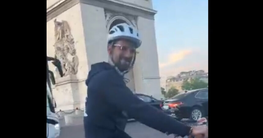video novak djokovici plimbare cu bicicleta prin paris in plin turneu te iubesc si eu te iubesc 683aecd8ccfbe