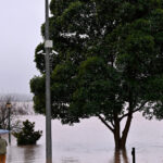 video prapad in australia din cauza inundatiilor doi oameni au murit iar mai multe localitati sunt izolate 682eec7fa9871