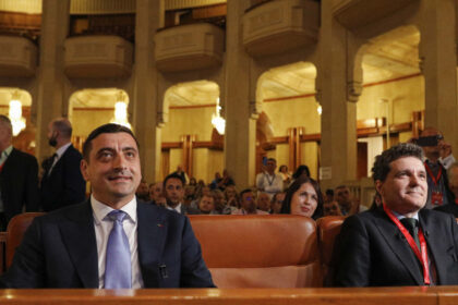 video primele atacuri intre nicusor dan si george simion de cand e nicusor datoria a crescut vs nu orice e rezultatul unei conspiratii 681b87d9753f0