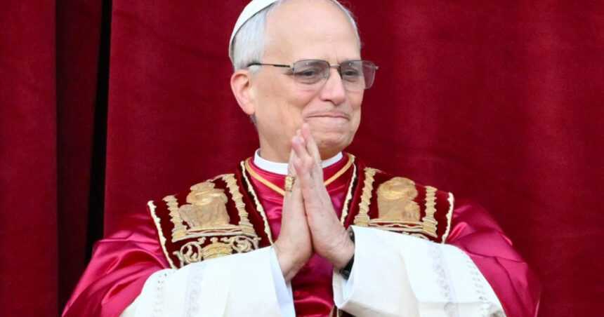 video primul mesaj transmis de papa leon al xiv lea de la balconul bazilicii sf petru 681d02439b20a