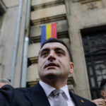 video reactii dupa ce george simion a spus ca va demisiona din functia de presedinte pentru calin georgescu 681cd1663b38c