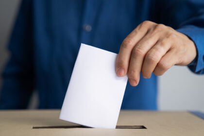 video satul in care sase din 10 localnici au votat pentru schimbarea numelui localitatii motivul pentru care oamenii au cerut referendum 681b101484c67
