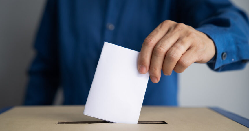video satul in care sase din 10 localnici au votat pentru schimbarea numelui localitatii motivul pentru care oamenii au cerut referendum 681b101484c67
