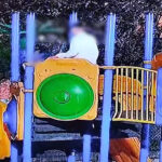 video smecheri din constanta filmati in timp ce distrug o bicicleta bike sharing si mobilier de la un loc de joaca 681b14c454903