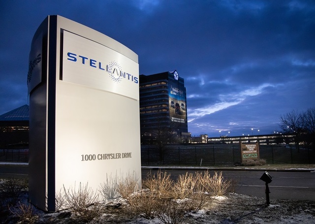 viitorul sef al stellantis a inceput deja turul subsidiarelor companiei alegand europa pentru prima vizita 68392f654b1c9