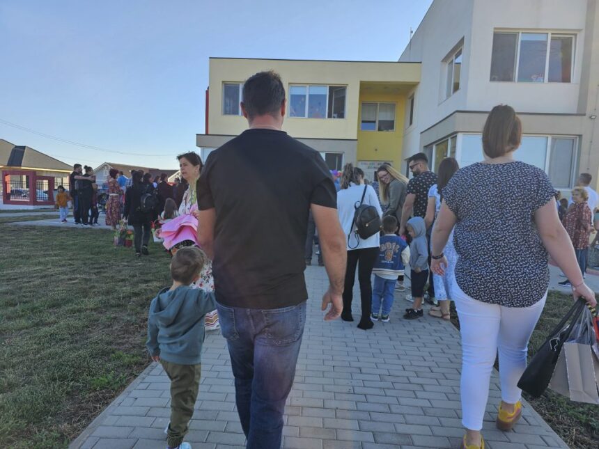 zeci de copii au gasit un camin in ultimii ani tot mai multe familii din constanta aleg sa adopte 683ae207c2900