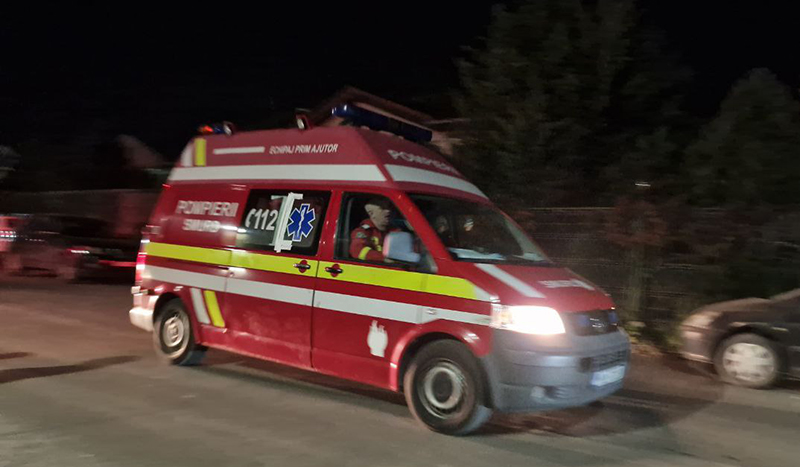 accident cu trei victime in eforie nord un autoturism s a izbit de parapet pe strada republicii 6860bb93b49f4