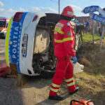 accident grav in neamt o autospeciala a politiei aflata in misiune s a rasturnat dupa ce a fost acrosata de un alt autoturism 685c4fc67a9f3