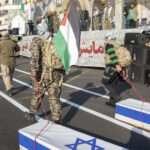 analiza ss comintern si mafia la un loc forta care l pastreaza pe ali khamenei in fruntea iranului transforma esecul in martiriu 6862155e37b8c