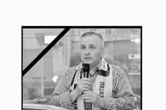 astazi este inmormantat primarul din dobromir eugen iliescu decedat in urma unui stop cardio respirator sute de colegi prieteni si localnici il conduc pe ultimul drum 68565ee77a30c