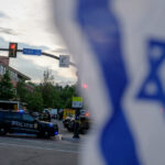 atac antisemit in colorado sua un barbat a folosit un aruncator de flacari si a strigat palestina libera sase persoane ranite 683d35829a876