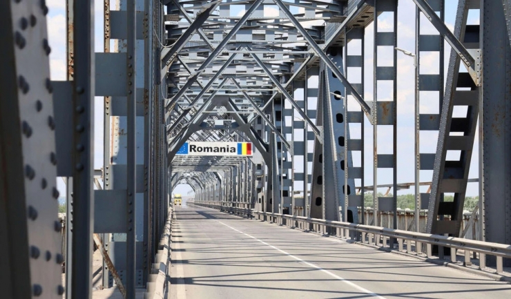autoritatile bulgare inchid podul prieteniei giurgiu ruse 6847fb2961e4a