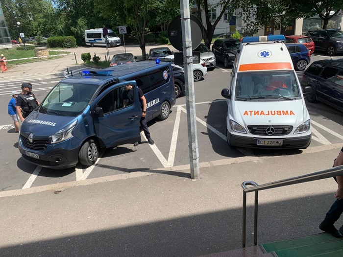 barbatul care si a taiat pe fata concubina la judecatoria constanta condamnat intr un alt dosar iata ce acuzatii i se aduc si cand s ar putea da sentinta finala 684a443c2a509