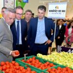 barbu agricultura vrea numai produse romanesti in marketuri fermierii sunt indemnati sa se mobilizeze 683f26f59f013