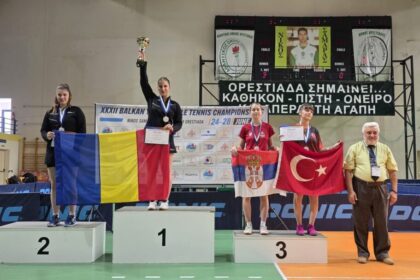 bianca mei rosu de patru ori campioana la balcaniada de juniori la tenis de masa 6861b85e566ff