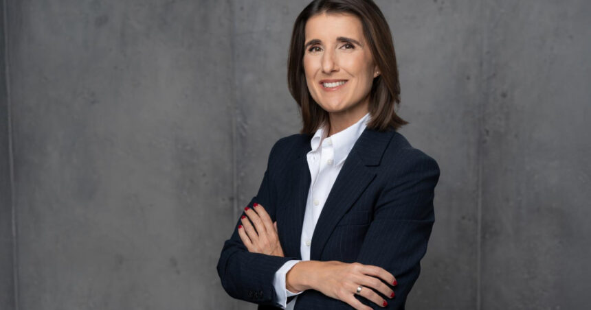 carmina fuste a fost numita director general al philip morris romania 68414343e2c04