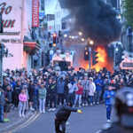 ce spune nicusor dan despre situatia din irlanda de nord unde au izbucnit violente dupa o tentativa de viol a unor romani 6849da3d1adf6