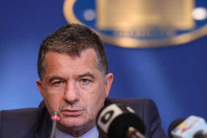 ce venituri lunare are seful cfr calatori nu sunt sarac nu este vina noastra ca presedintele nu are 100 000 de euro 685413845acd5