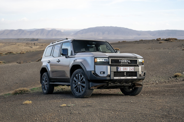 celebrul model land cruiser primeste in sfarsit un motor electrificat in europa dar numai pe 48 de volti 68620c9c31744